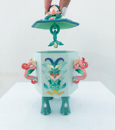 Hannah Lim: Magic Heluo-Fish Snuff Bottle, 2025