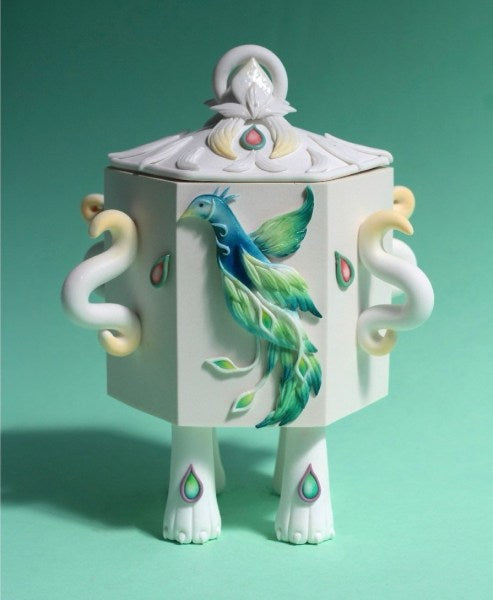 Hannah Lim: Peacock Snuff Bottle, 2023